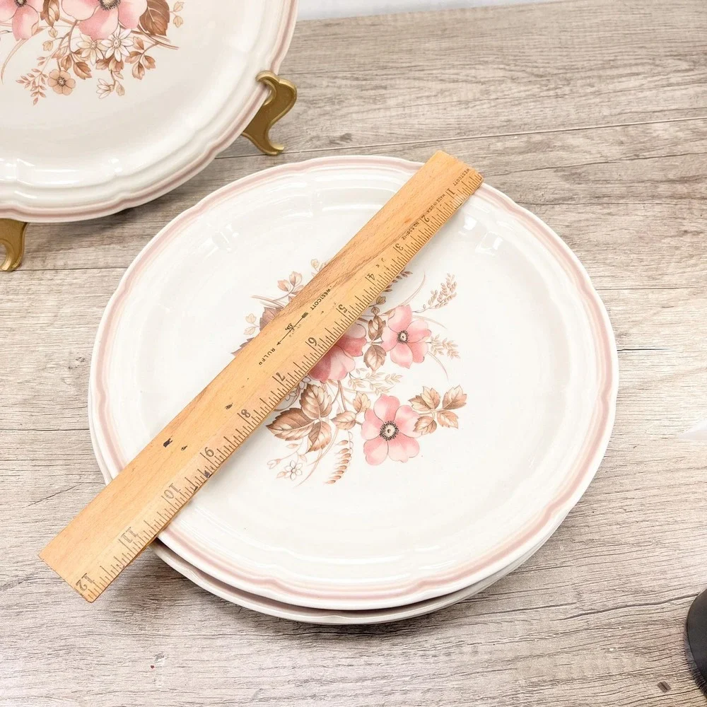 Vintage Floral‎ Stoneware Dessert Plates - Dinner Setting for 4